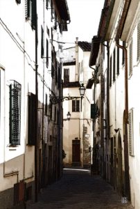 Italiaans Straatje in Lucca
