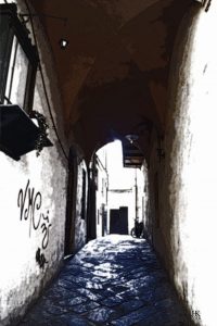 Wit-Blauwe Italiaans Straatje in Lucca